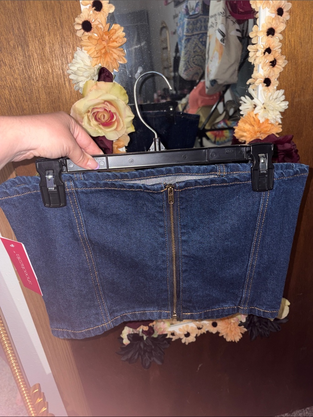 Shoe Dazzle Dark Blue Denim Top with back Zipper - Picture 3 of 4